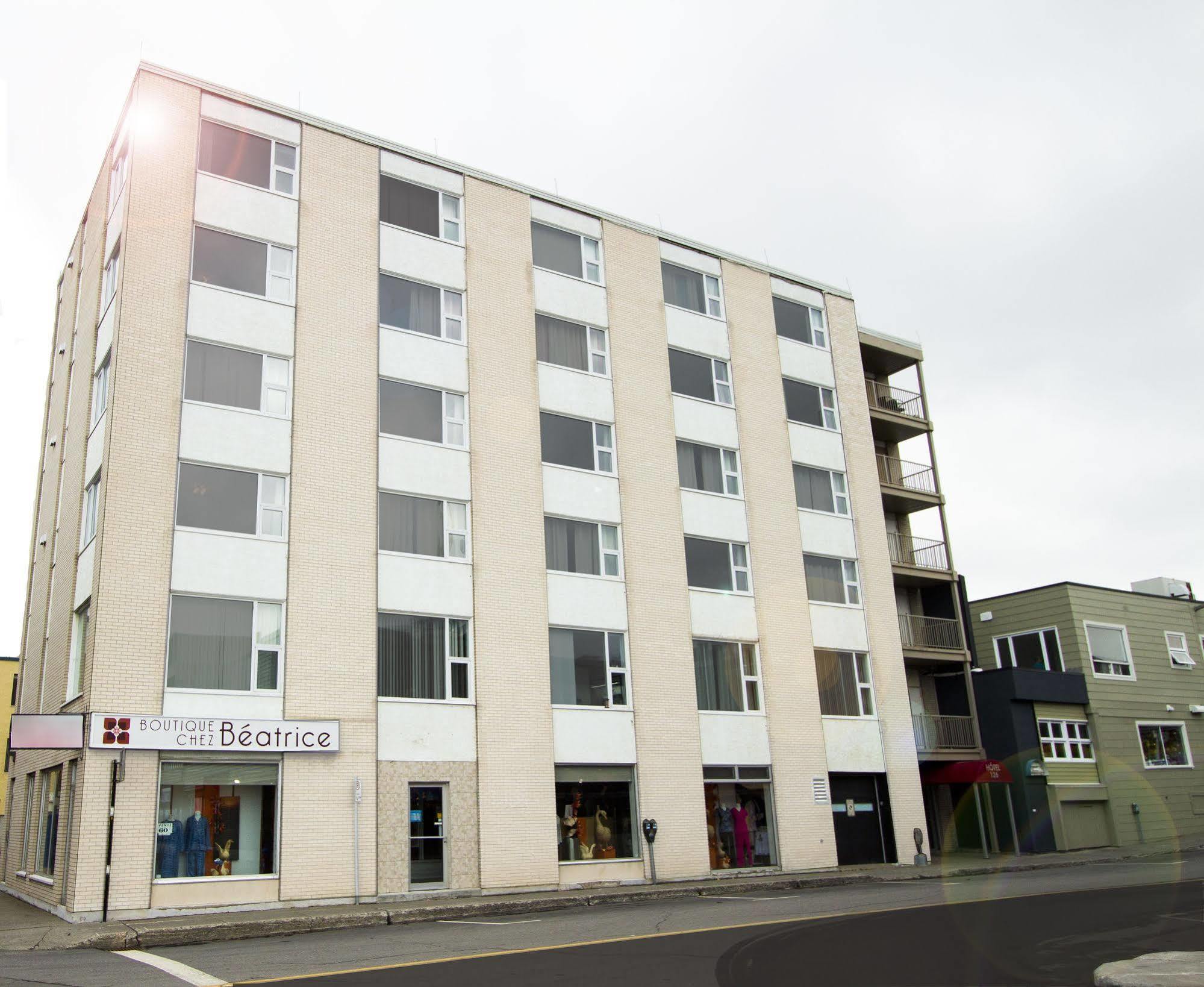 Hotel Saint-Germain Rimouski Bagian luar foto